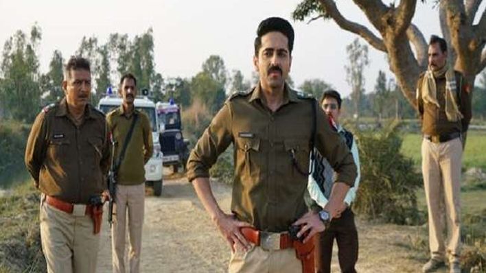 ‘Article 15’ review: जातिवाद और ऊंच नीच के भेदभाव को दर्शाती एक उम्दा फिल्म