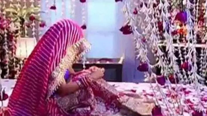 शौहर ने सुहागरात के दिन पत्नी को किया ऐसा प्रताड़ित की उसे जाना पड़ा अस्पताल
