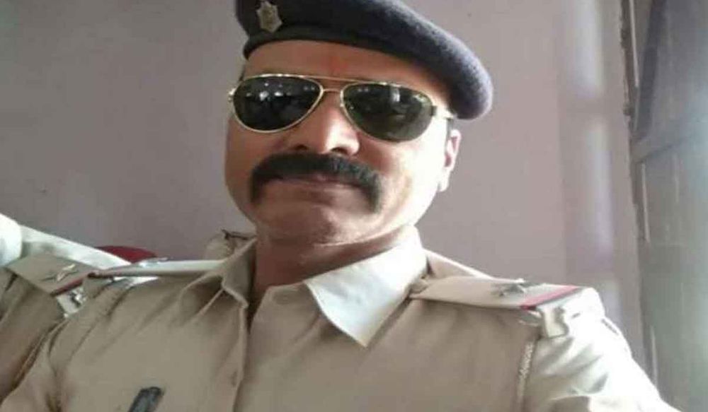 बिहार: दरोगा ने कहा टाइम पास के लिए लड़की भेजो, नहीं तो मुश्किल हो जाएगी