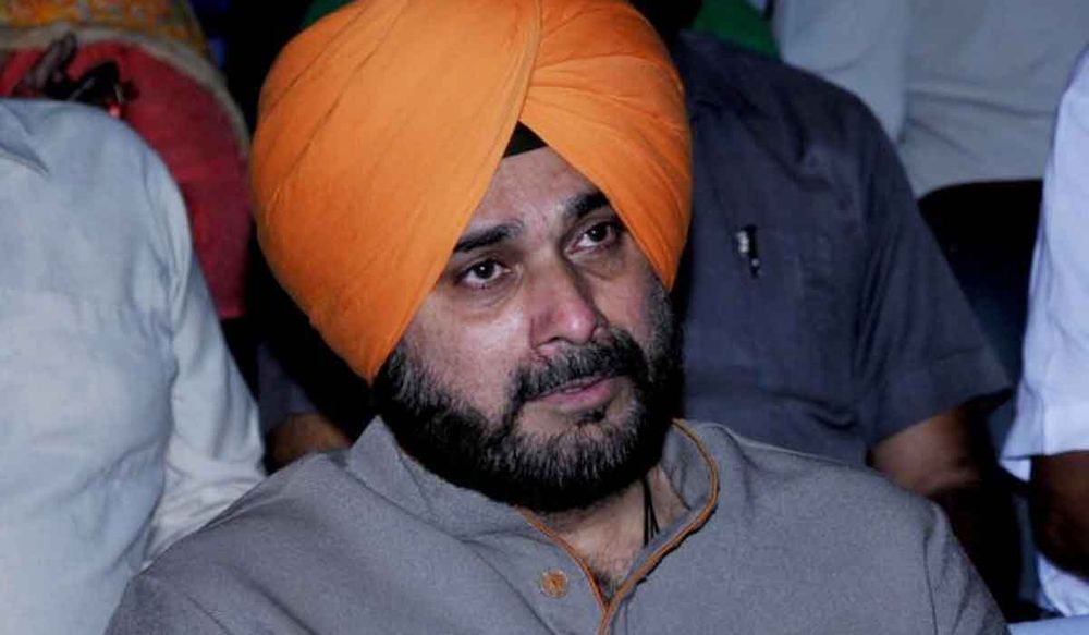 पाकिस्तान के गुण गाने वाले नवजोत सिंह सिद्धू से कोई भी नेता नहीं करवाना चाहता प्रचार