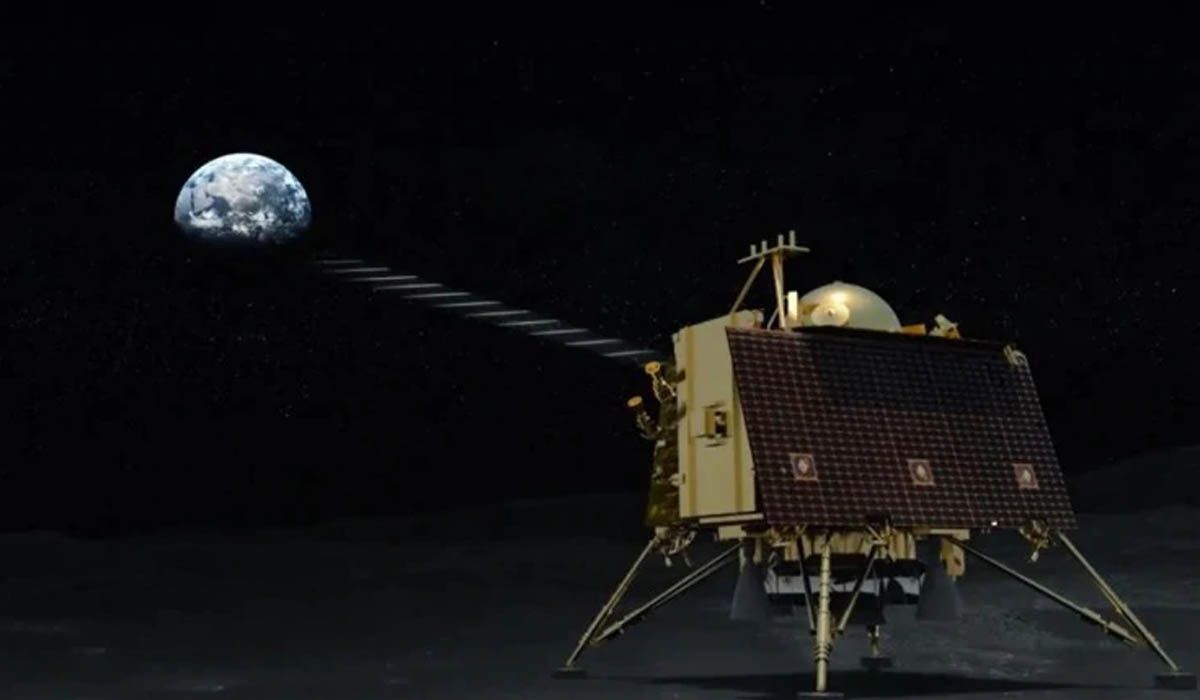 Chandrayaan 2: भारत की एक और बड़ी कामयाबी, चंद्रयान-2 ने चंद्रमा की कक्षा में प्रवेश किया