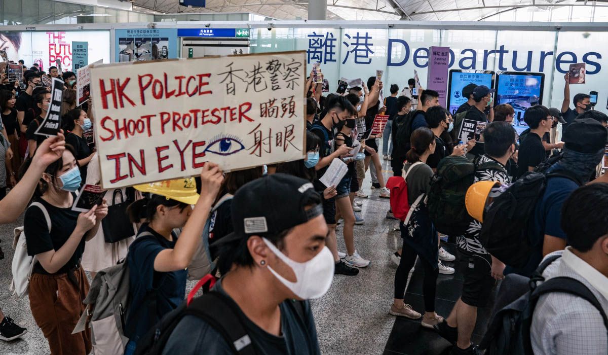 हांगकांग में हो रहा है चीन के खिलाफ बड़ा विरोध, 1997 में चीन ने किया था हांगकांग पर कब्जा