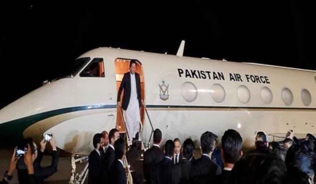 पाकिस्तान लौटते समय इमरान खान के विमान की न्यूयॉर्क में करवाई गई इमरजेंसी लैंडिंग, जाने वजह