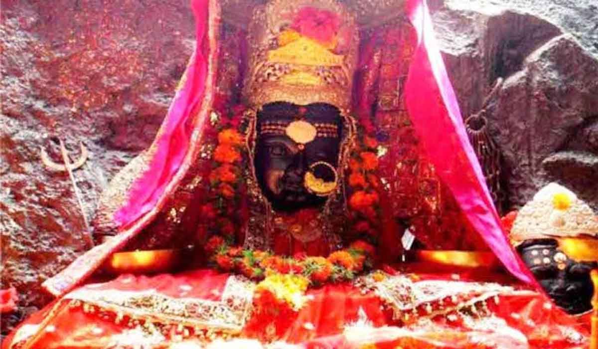 नवरात्र स्पेशल: जानें माँ कामाख्या के प्राचीन मंदिर का हैरान कर देने वाला आलौकिक रहस्य