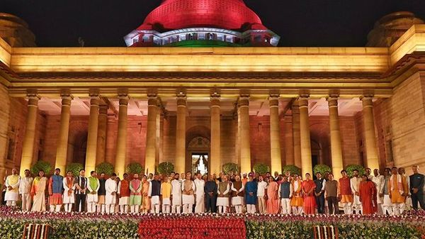 मोदी सरकार 2.0 में इन मंत्रियों को मिले यह मंत्रालय