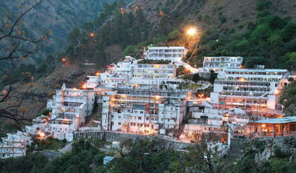 देश का सबसे स्वच्छ, प्रतिष्ठित स्थल बना जम्मू कश्मीर का वैष्णोदेवी धाम, राष्ट्रपति करेंगे सम्मान