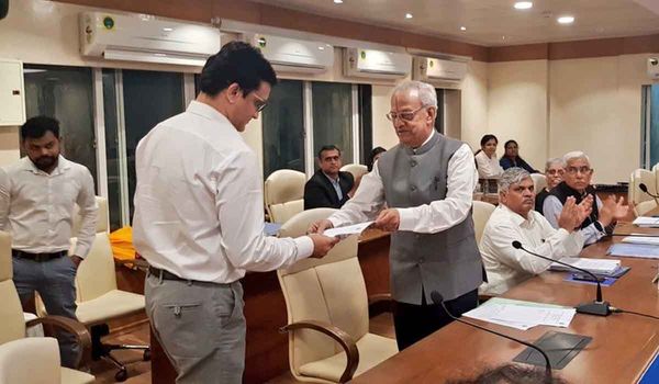 सौरव गांगुली BCCI के 39वें अध्यक्ष बने, 32 महीने बाद मिला भारतीय क्रिकेट को नया प्रशासक