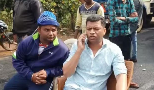 कांग्रेस नेता का बयान: पेट्रोल, डीजल सब तैयार रखें, आदेश मिलते ही फूंक देना सबकुछ