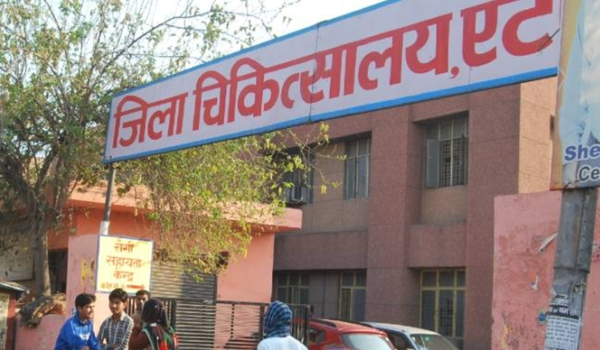 मानवता हुई शर्मसार, पिता दुष्कर्म पीड़ित बेटी को कंधे पर लेकर घूमता रहा, किसी ने नहीं ली सुध